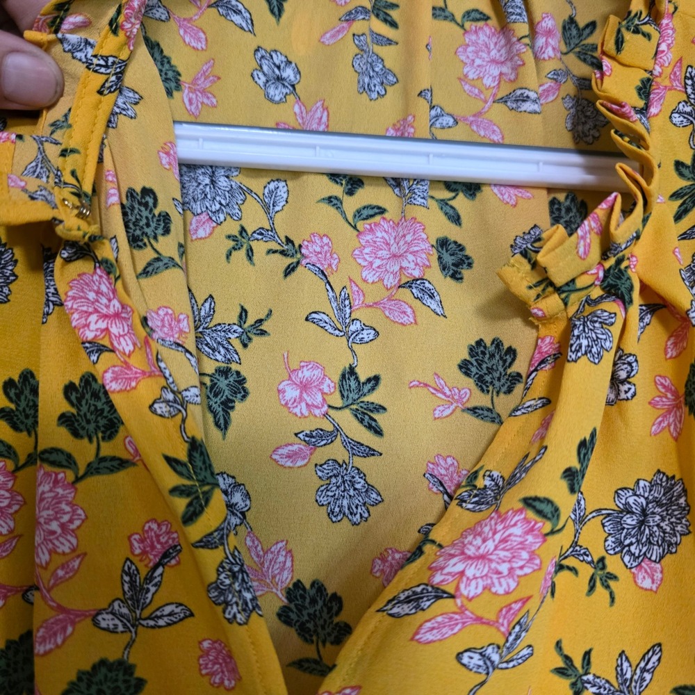 T Tahari Blouse Yellow Floral Ruffle High Neck Short Sleeve Office Romantic XS - Picture 7 of 8
